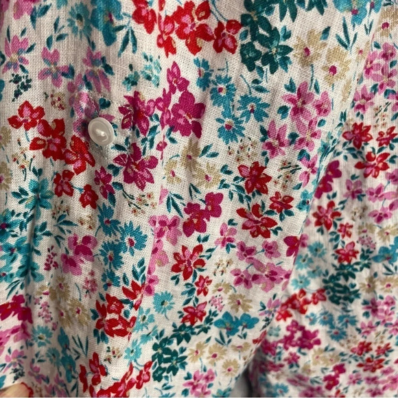 Charter Club Linen Floral Roll Tab Button Down Top - Picture 6 of 9